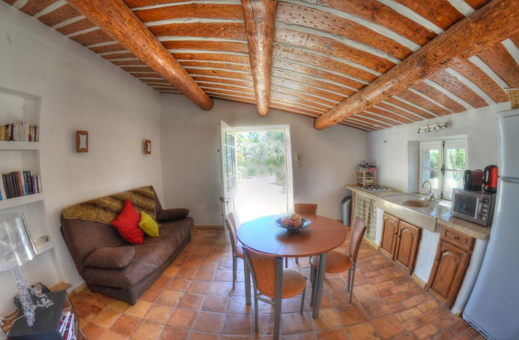 Appartements Du Jas De Clare La Cadiere-d'Azur Exteriör bild